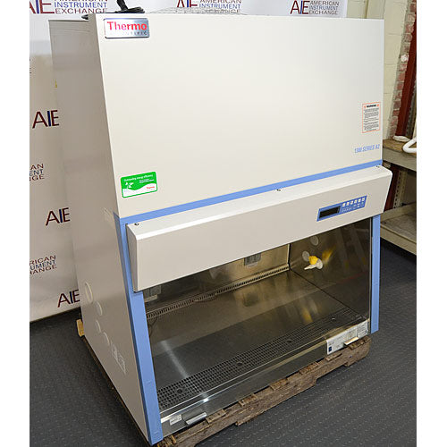 Thermo Scientific 1375 4' Biosafety Cabinet