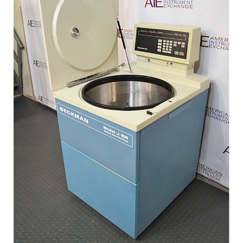 Beckman J-6M Floor Model Centrifuge