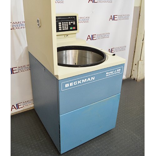 Beckman J-6M Floor Model Centrifuge