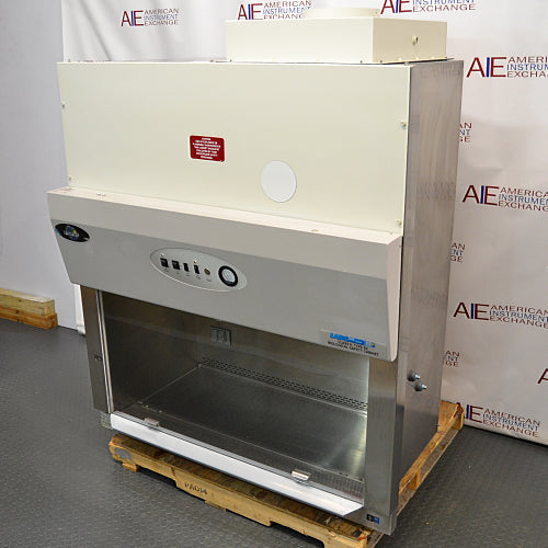 Nuaire NU-425-400 A2 Biosafety Cabinet