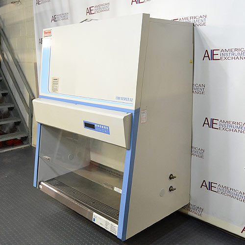 Thermo Scientific 1385 4' Biosafety Cabinet