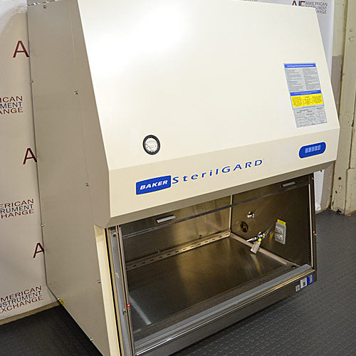 Baker SterilGARD e3 SG404 biosafety cabinet