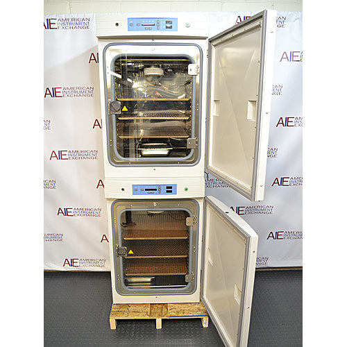 Thermo Forma SteriCycle 370 CO2 incubator