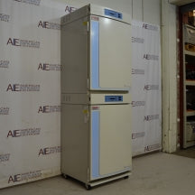 Thermo 3110 Series II CO2 incubator