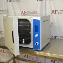 VWR Symphony CO2 incubator