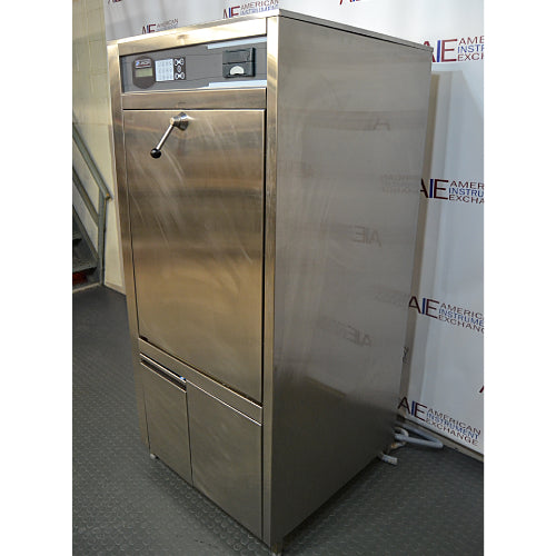 Lancer 1400 LX glassware washer