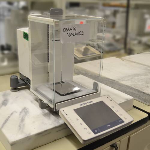 Mettler XPE205 analytical