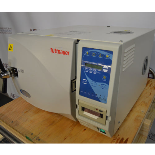 Tuttnauer 2540E autoclave