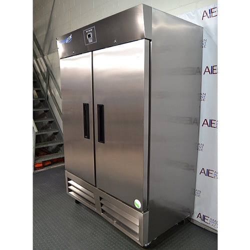 VWR Plus Series HCSSP-49FA Freezer